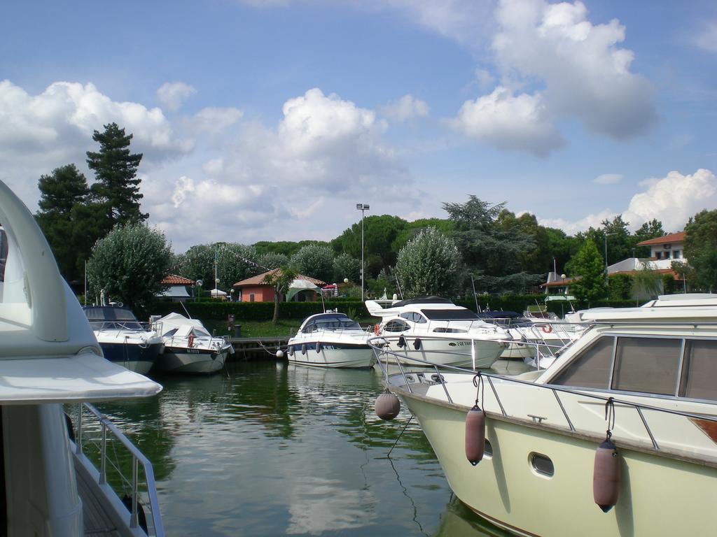 فندق Iron Gate Marina3B سارزانا المظهر الخارجي الصورة